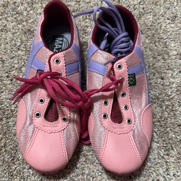 NWOT Original MAZ Lightweight Brazilian Sneakers - Picture 2 of 5